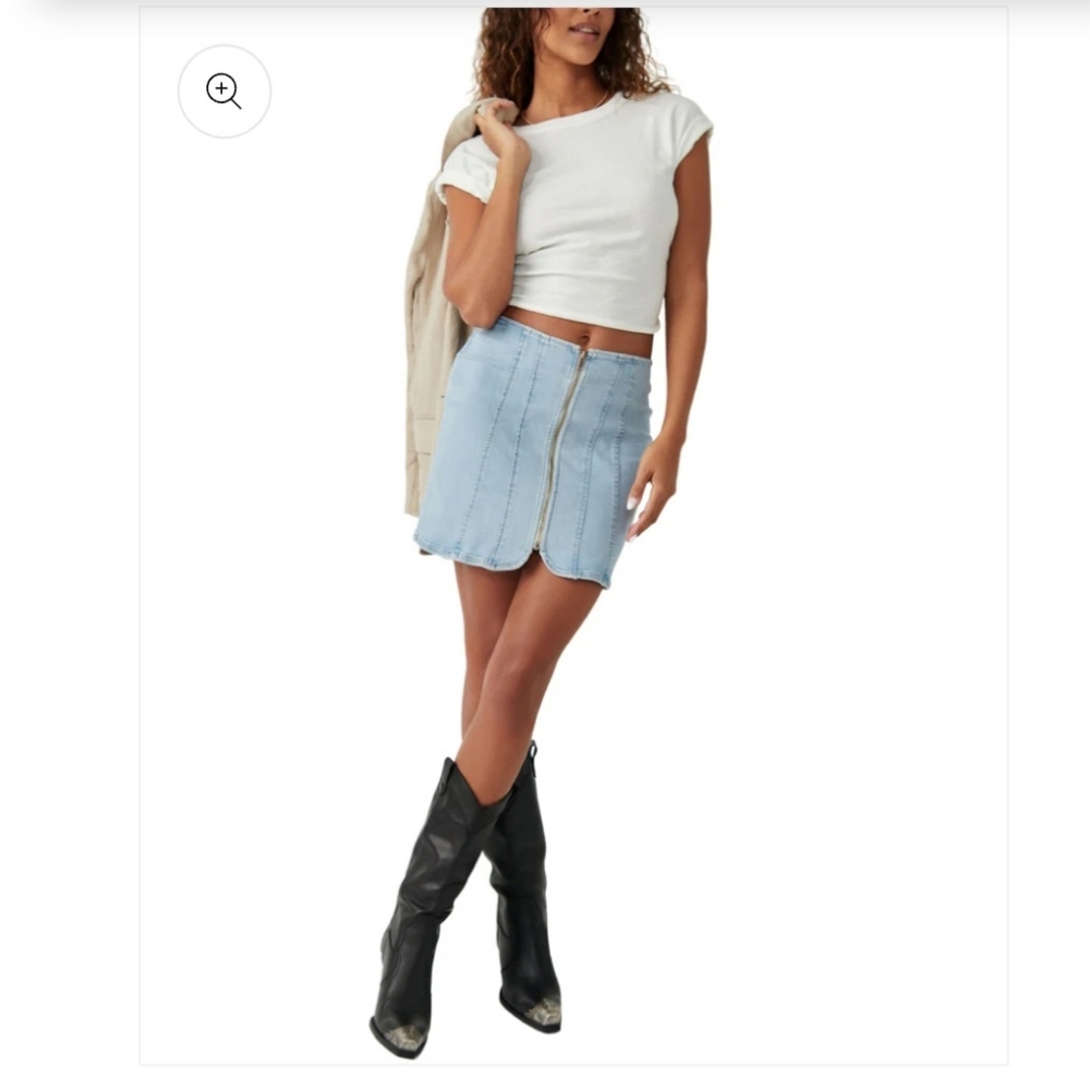 We The Free Layla Denim Mini Skirt Size 2